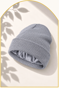 Satijnen muts gevoerd satin-lined beanie grijs / grey