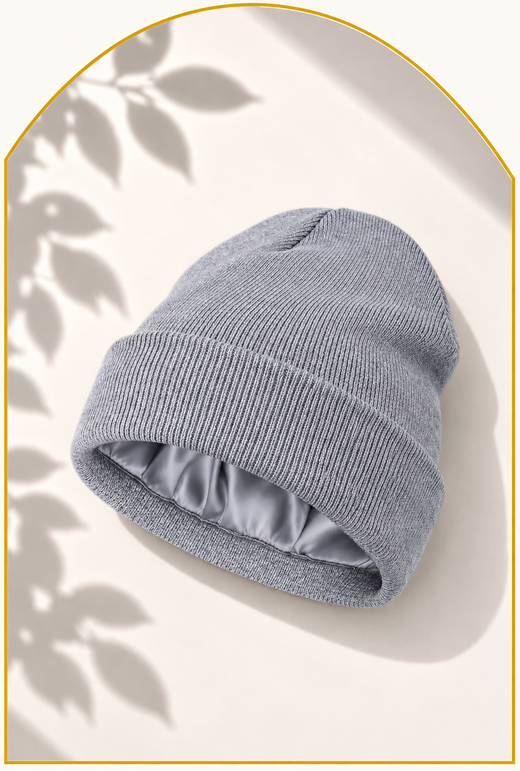 Satijnen muts gevoerd satin-lined beanie grijs / grey